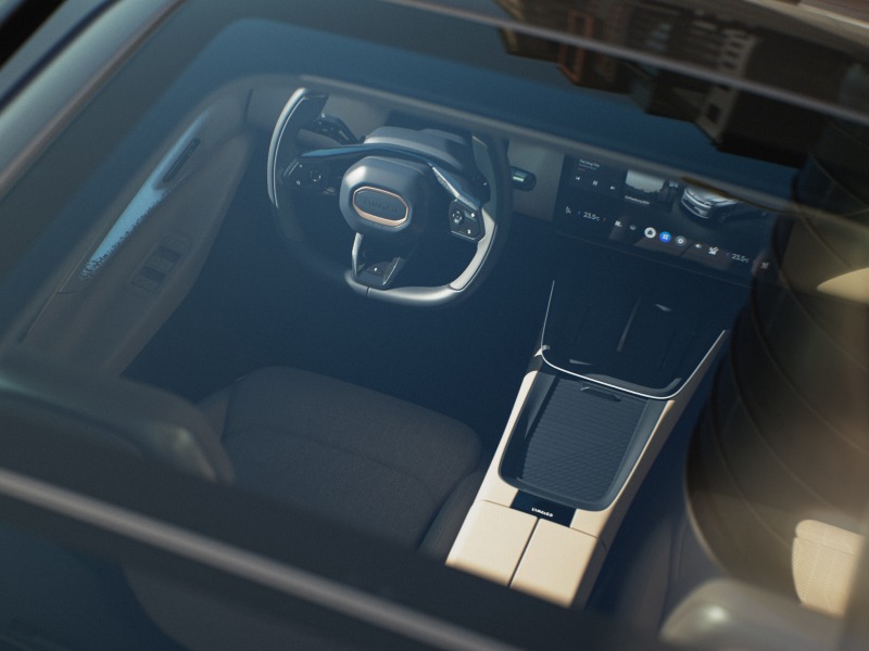 Lynk & Co 08 2026 INTERIOR-1