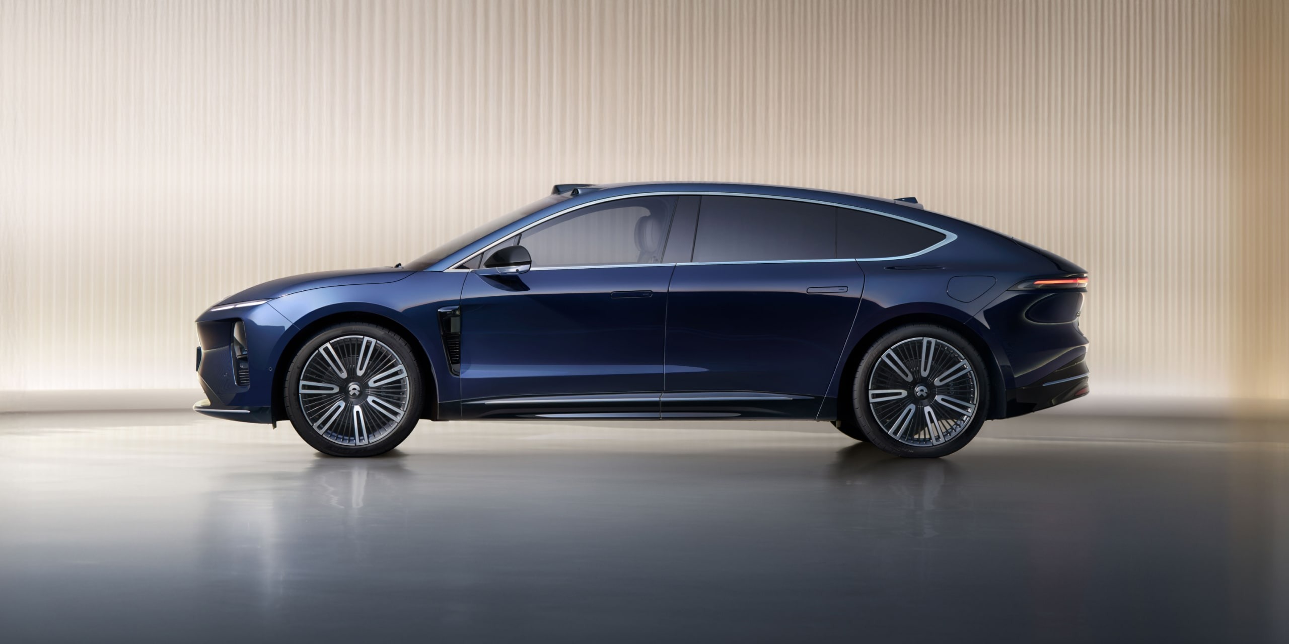 NIO ET9 2026 Midnight Ceramic Blue