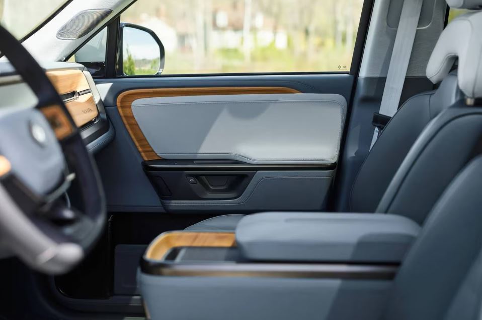 Rivian R1S 2026 fig 3