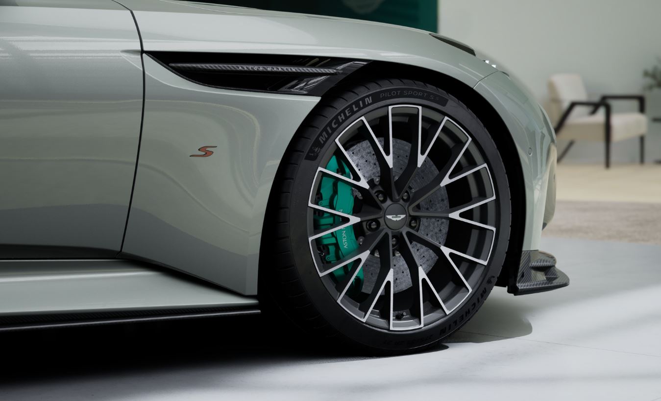 Aston Martin DB12 S Volante 2026 WHEEL