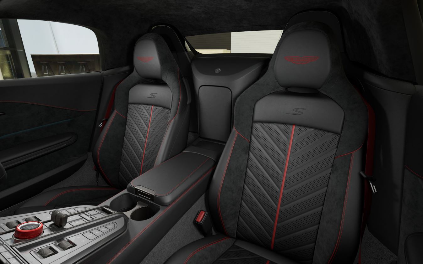 Aston Martin Vantage S Roadster 2026 INTERIOR
