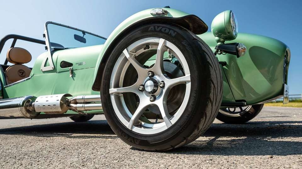 Caterham Seven 360 2026 fig (7)