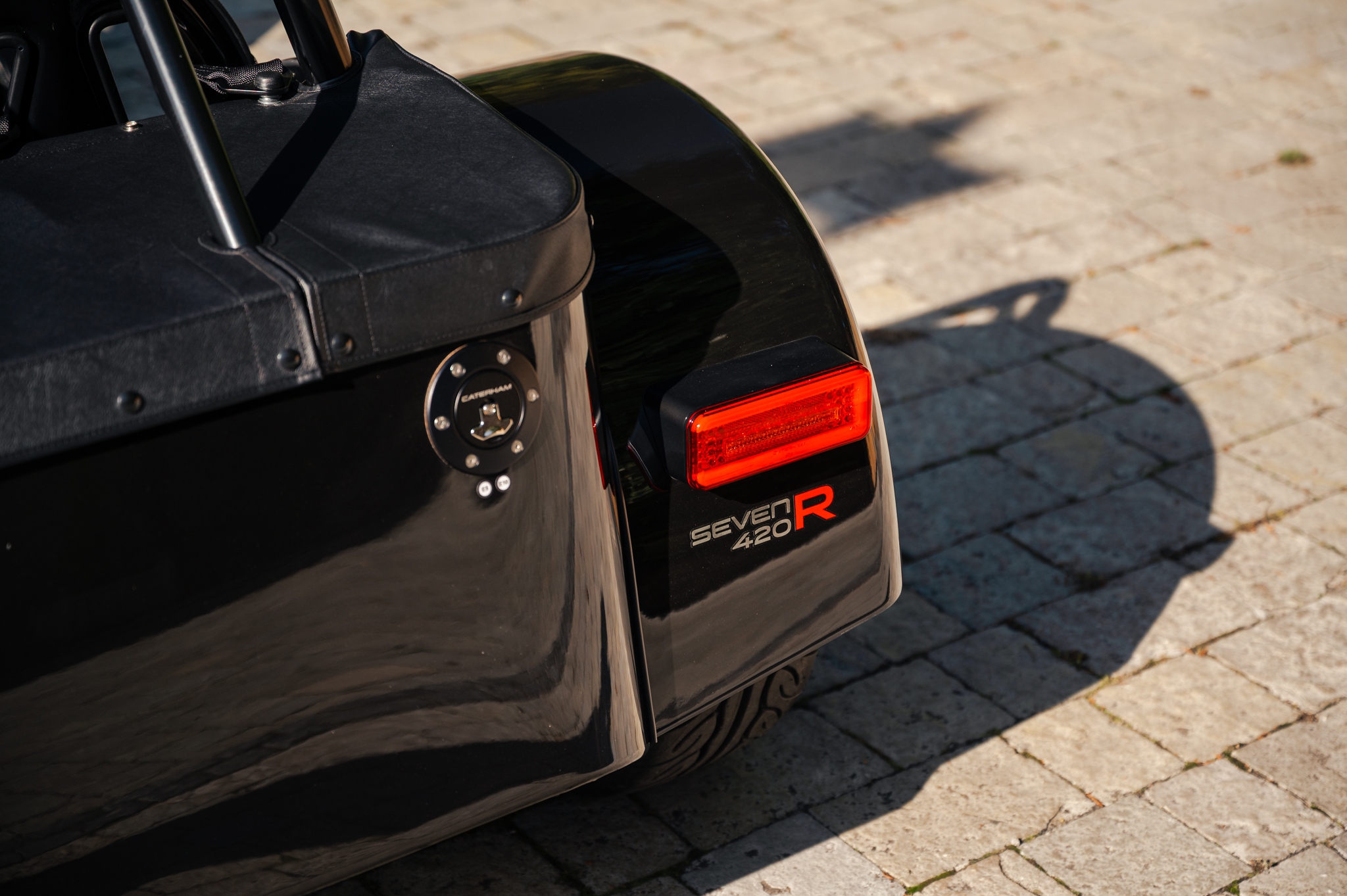 Caterham Seven 420 2026 fig (5)