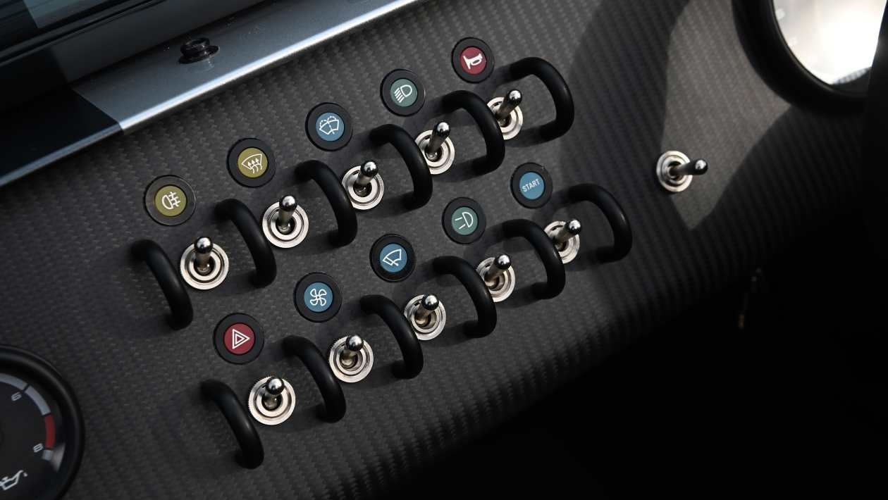 Caterham Seven Csr Twenty 2026 fig (6)