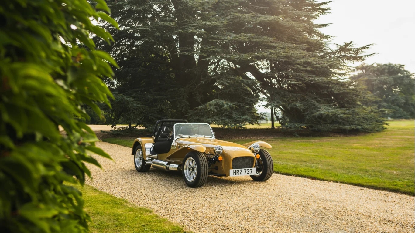 Caterham Super Seven 2000 2026 fig (1)