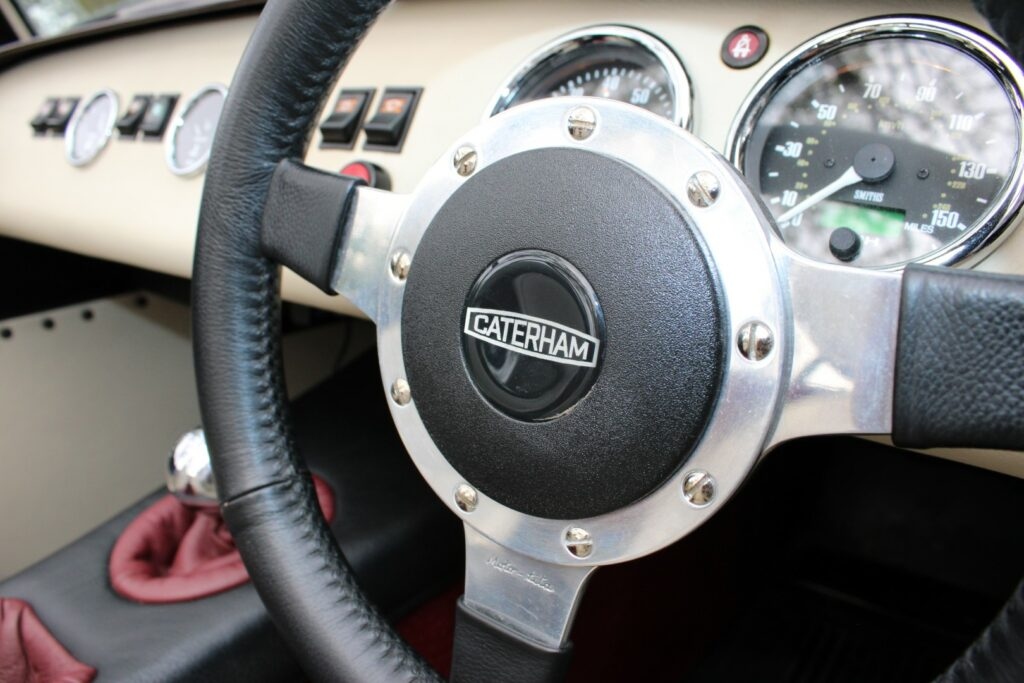 Caterham Super Seven 600 2026 fig (11)
