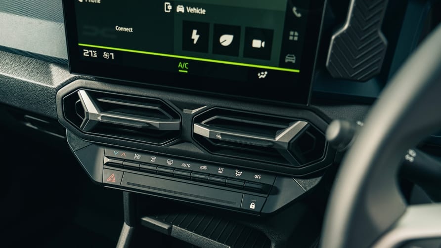 DACIA DUSTER 2026 fig (15)