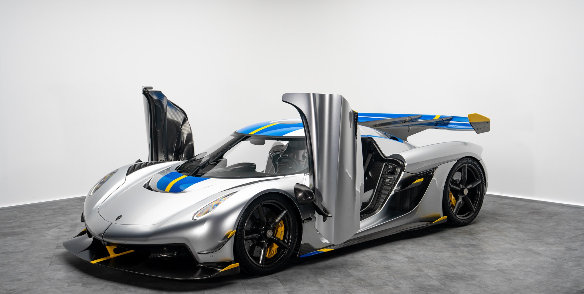 Koenigsegg JESKO ATTACK 2026 EXTERIOR (2)