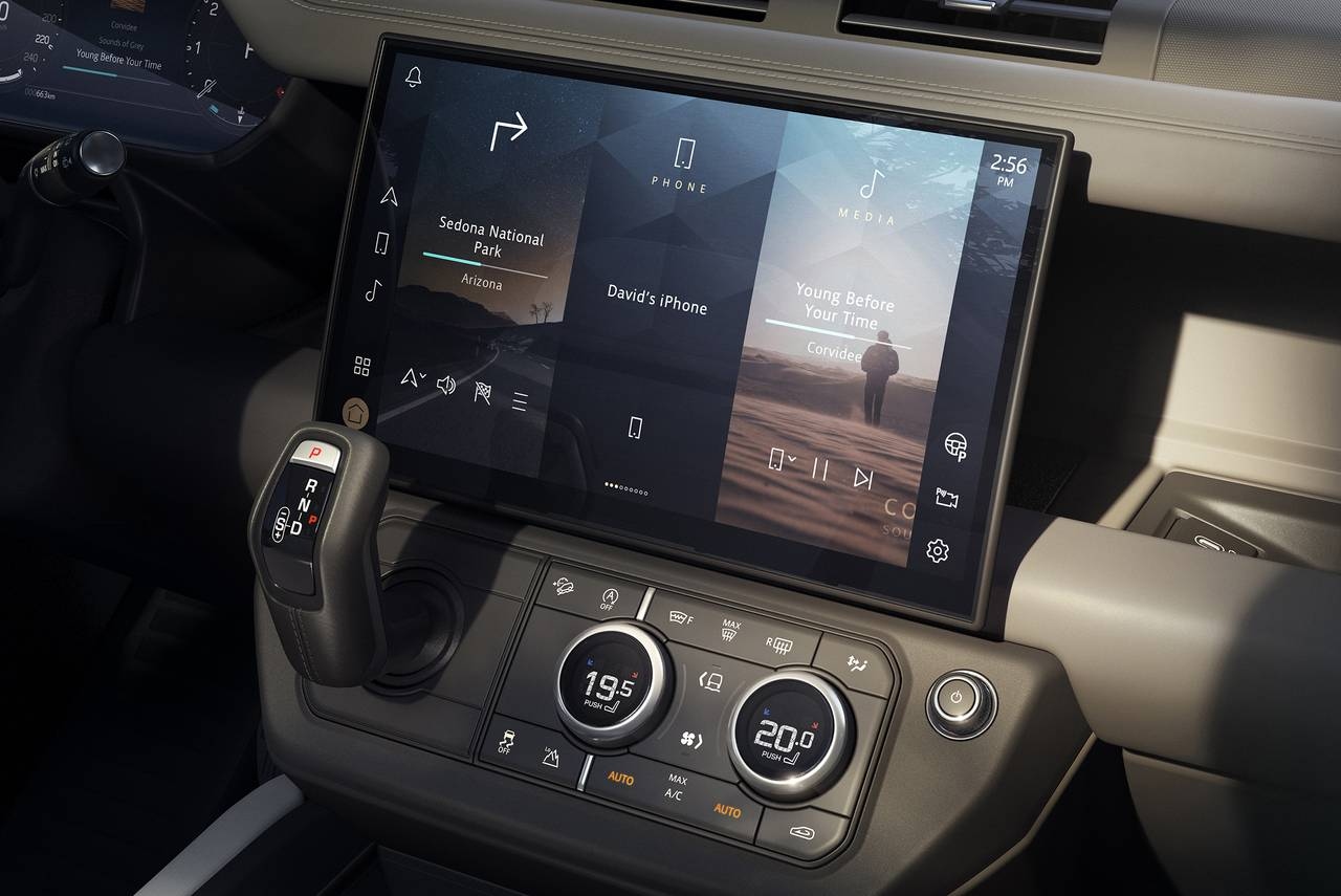 Land Rover Defender 2026 FIG (10)
