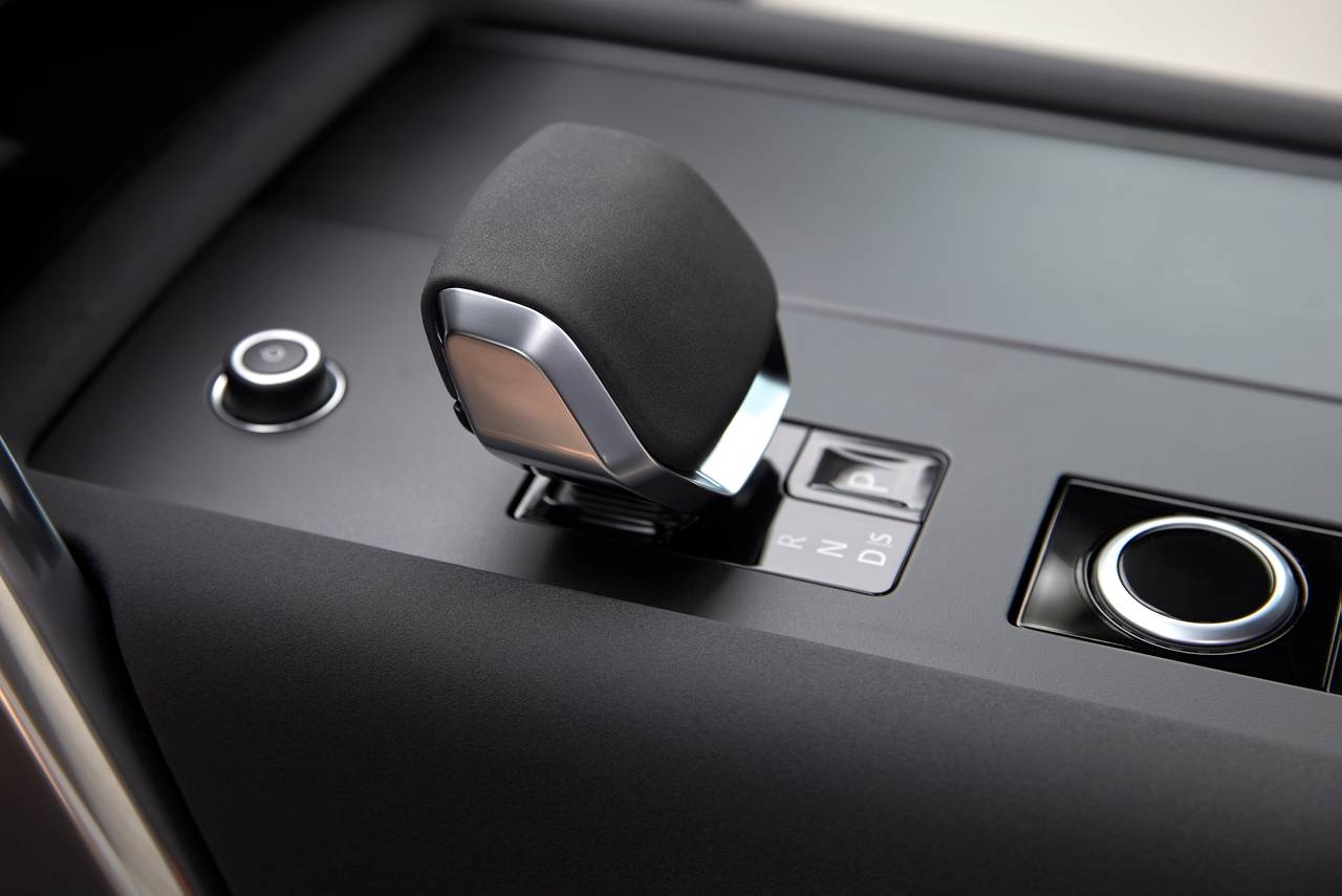 Land Rover Discovery 2026 FIG (7)