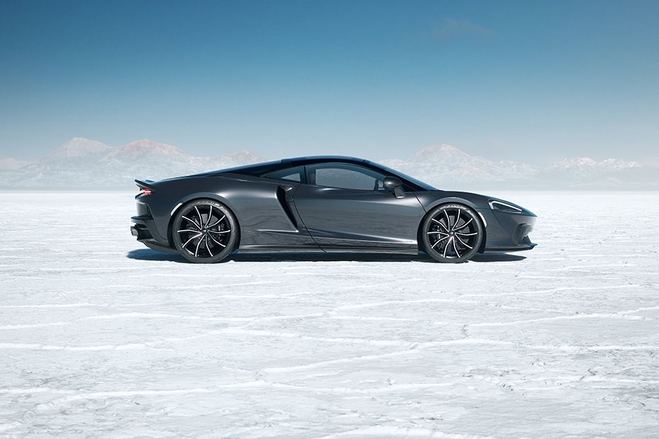McLAREN GTS 2026 fig (7)