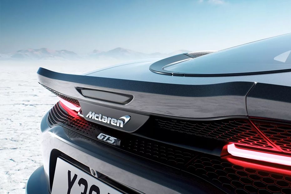 McLAREN GTS 2026 fig (9)