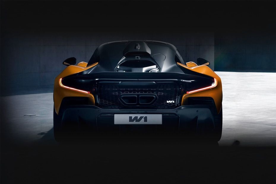 McLAREN W1 2026 fig (4)