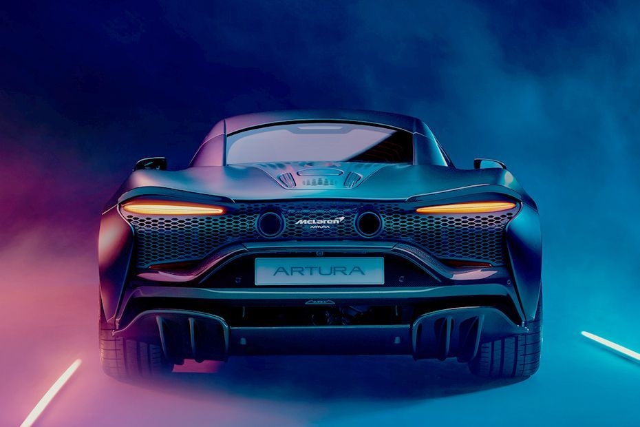 McLaren ARTURA 2026 fig (2)