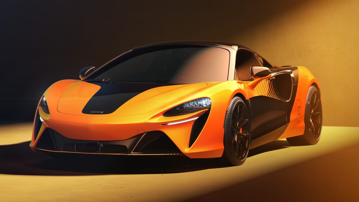 McLaren ARTURA SPIDER 2026 fig (1)