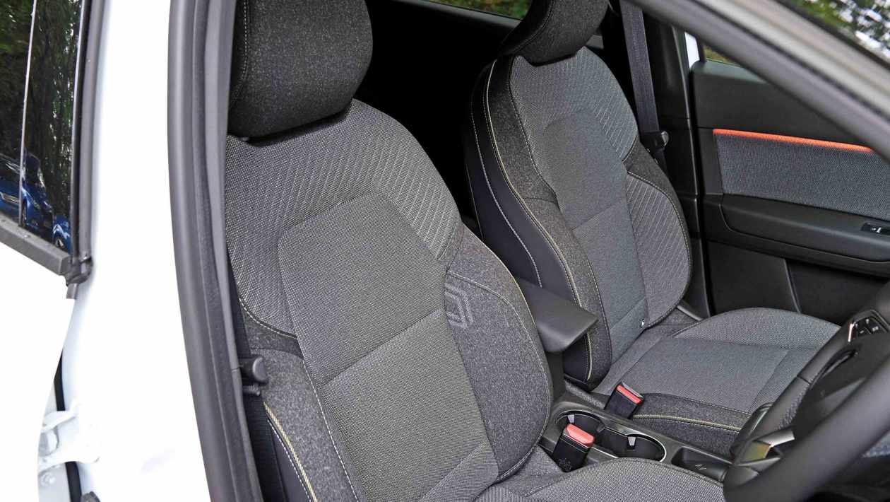 RENAULT CAPTUR 2026 fig (17)