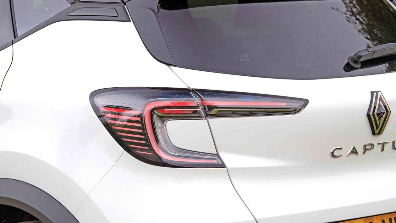 RENAULT CAPTUR 2026 fig (19)