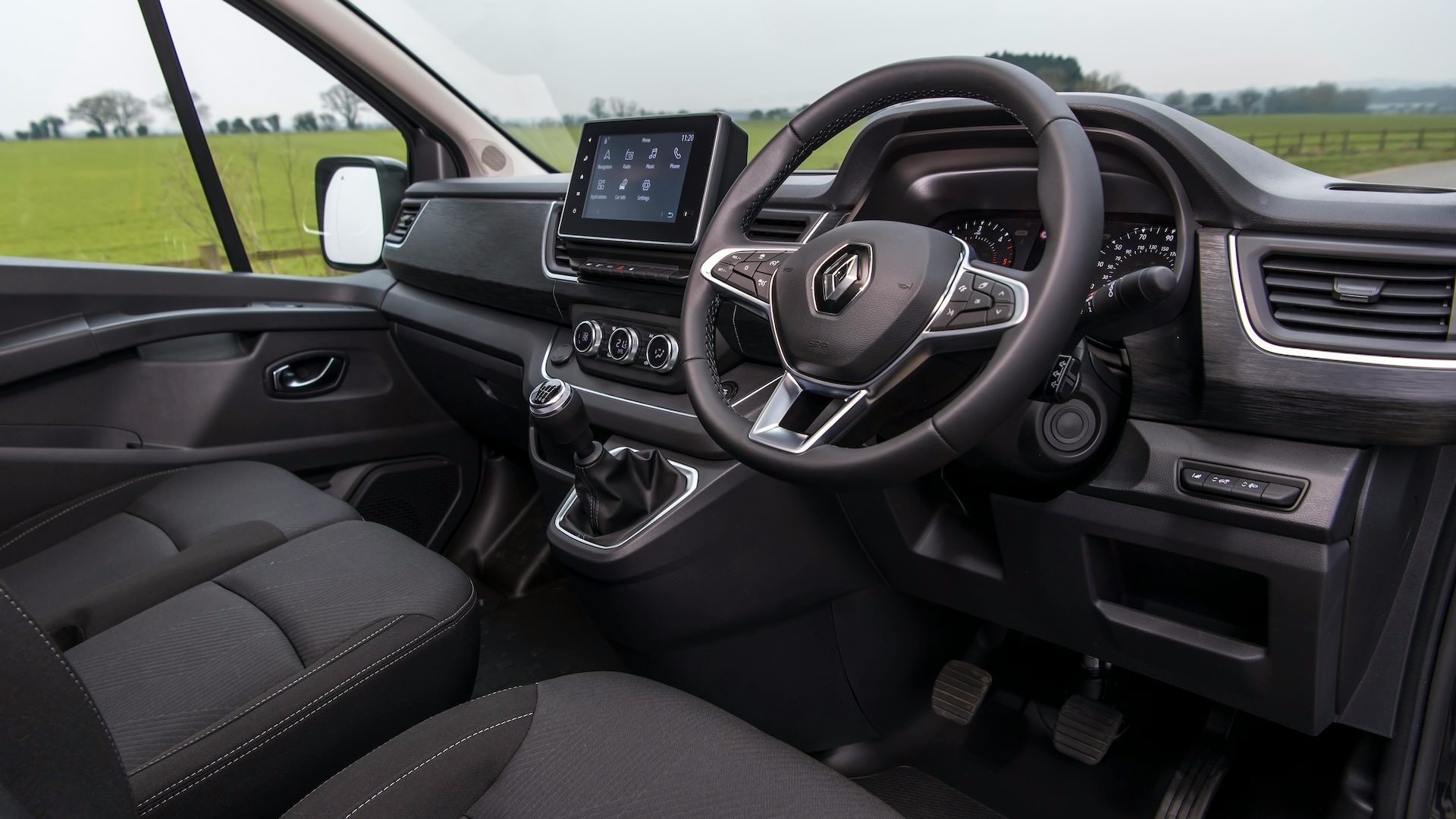 RENAULT TRAFIC 2026 fig (10)