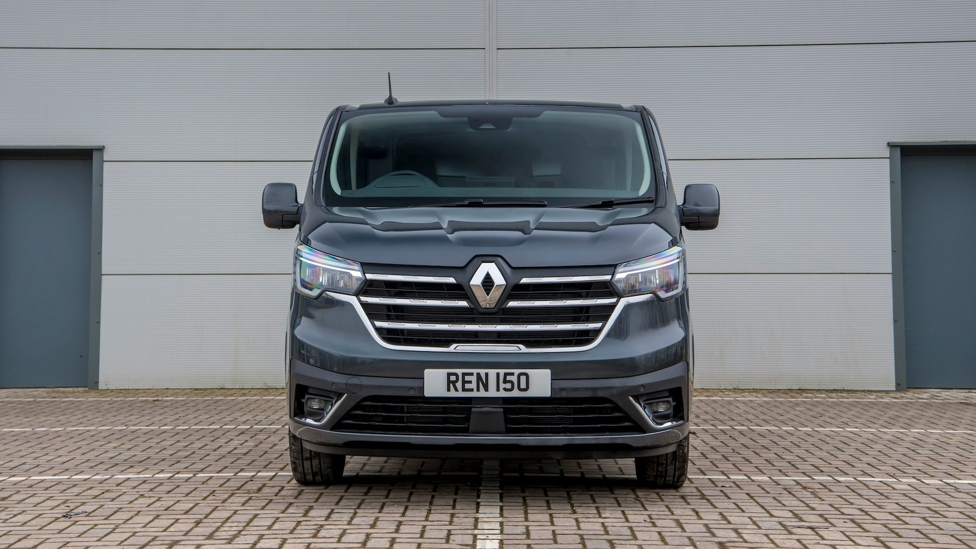 RENAULT TRAFIC 2026 fig (5)
