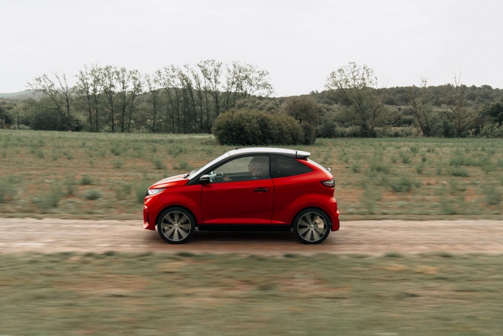Aixam Coupe GTI electric 2026 FIG (2)