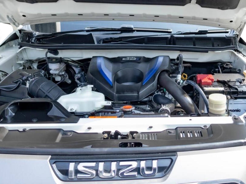 Isuzu MU-X 2026 FIG (2)