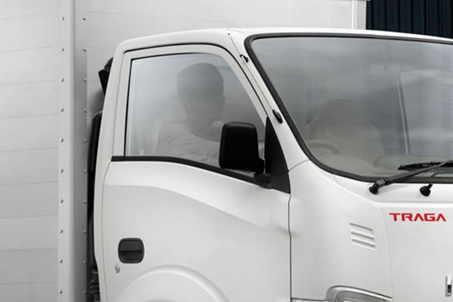 Isuzu TRAGA 2026 FIG (4)