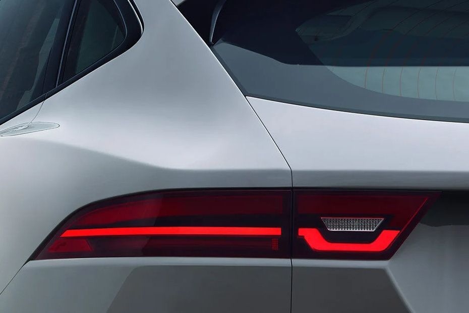 JAGUAR E-PACE 2026 FIG (11)