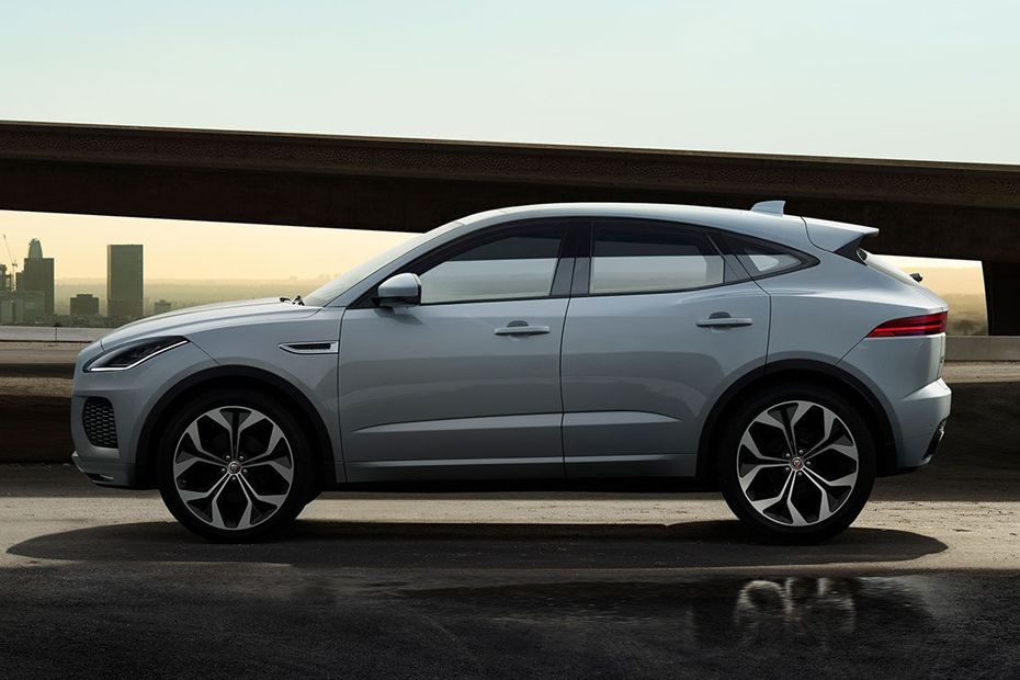 JAGUAR E-PACE 2026 FIG (8)