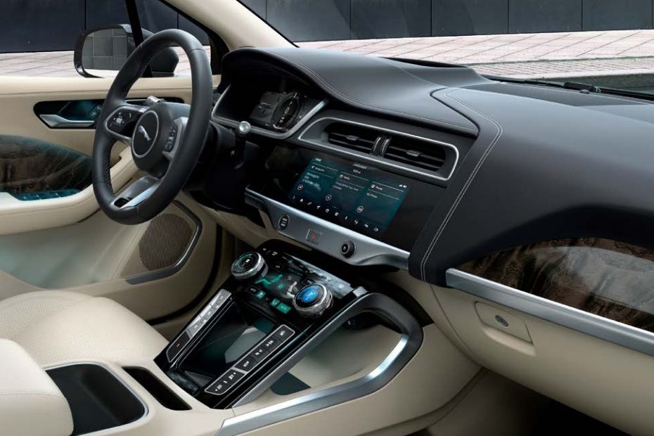 JAGUAR I-PACE 2026 FIG (13)