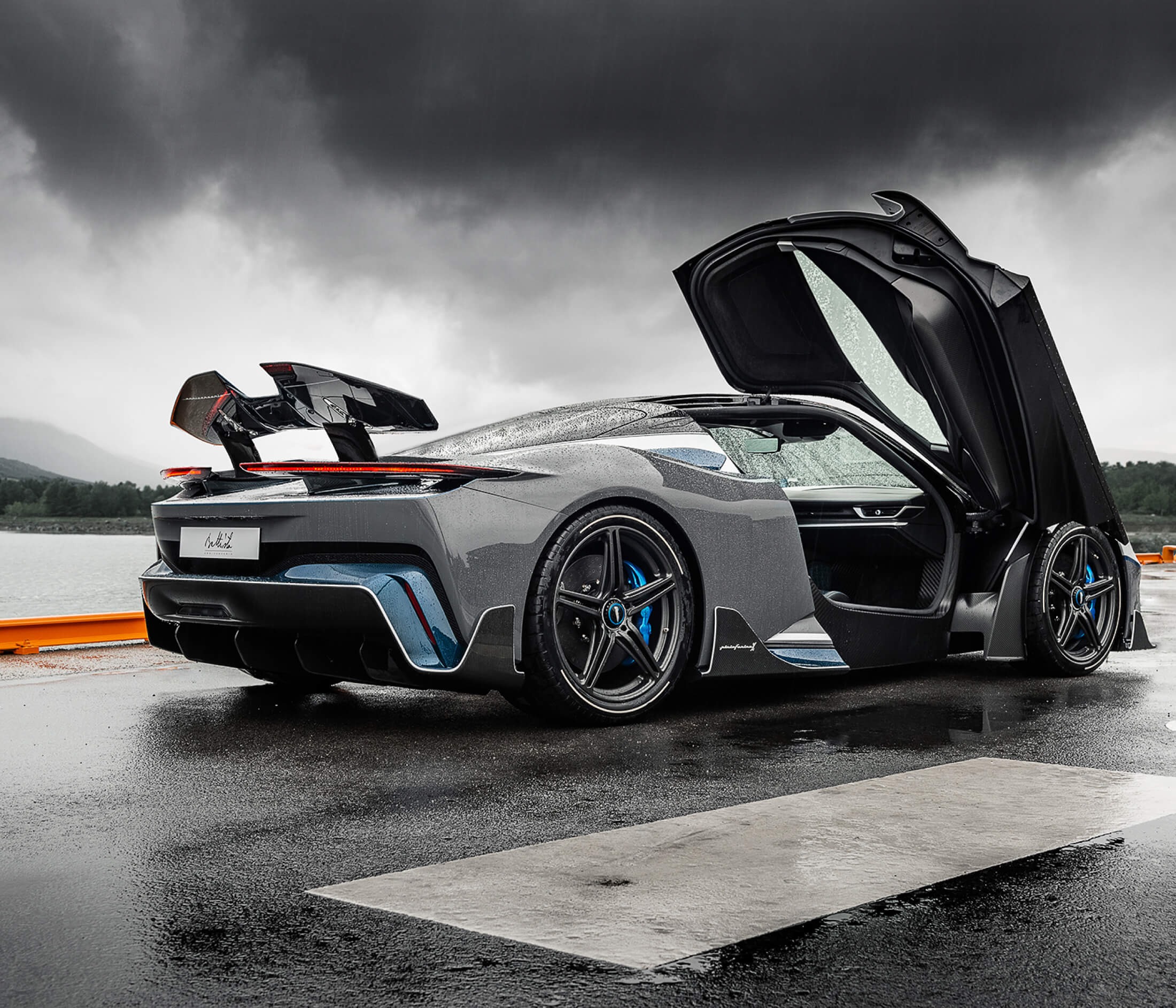 Pininfarina BATTISTA ANNIVERSARIO 2026 EXTERIOR-2