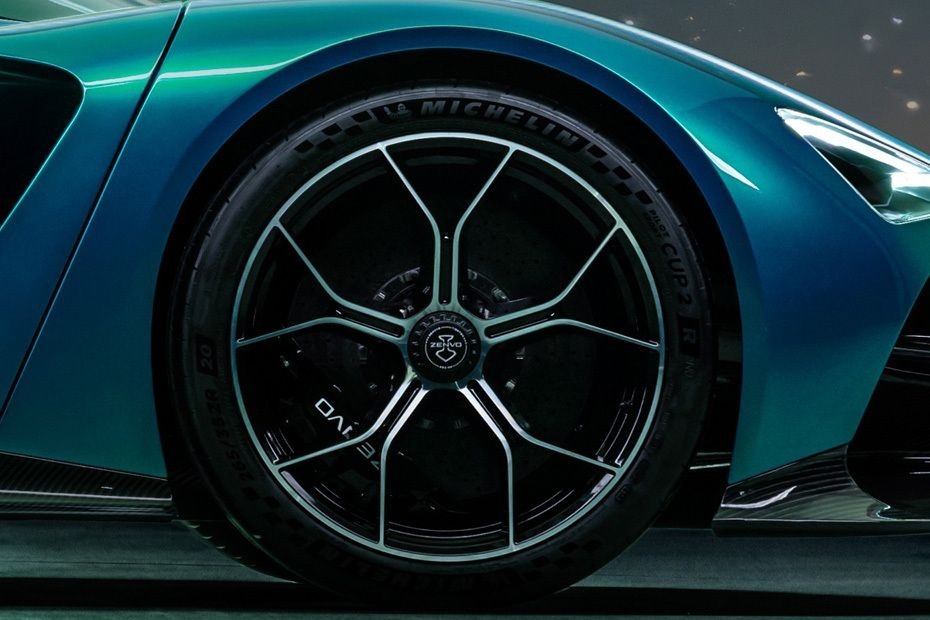 Zenvo Aurora 2026 FIG (8)
