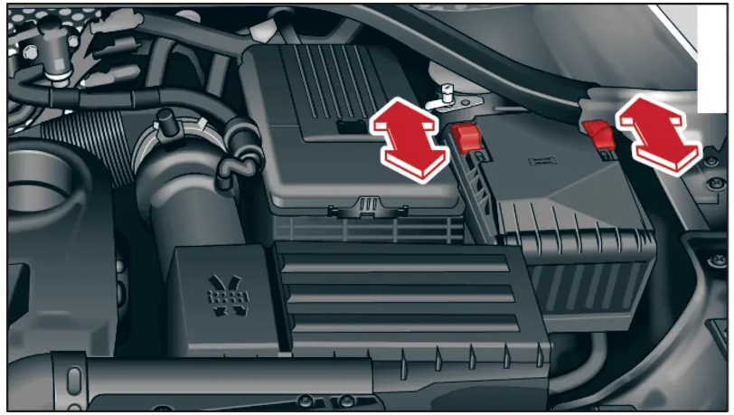 Audi Q3 2018 engine compartment location