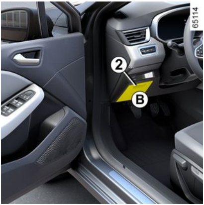 Renault Clio (2020 – 2025) Driver Side Fuse Box Location 2