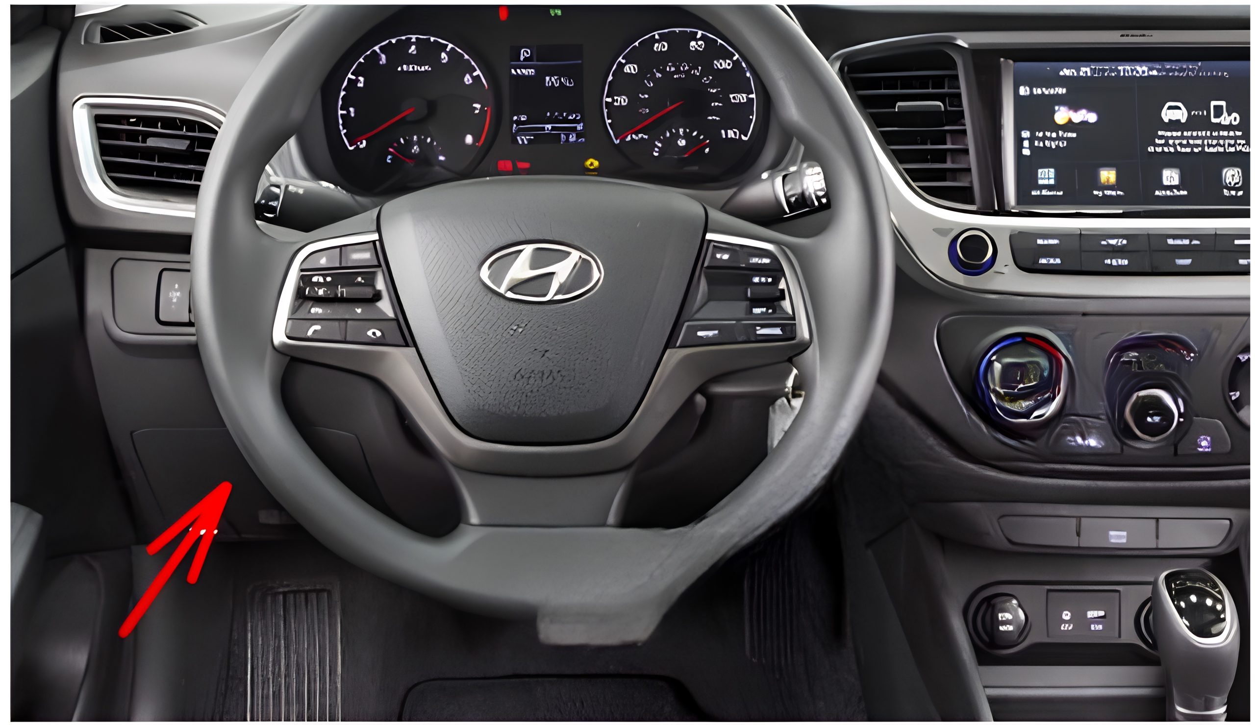 Hyundai Accent (2018 - 2022) Passenger Compartment Fuse Box Location 1