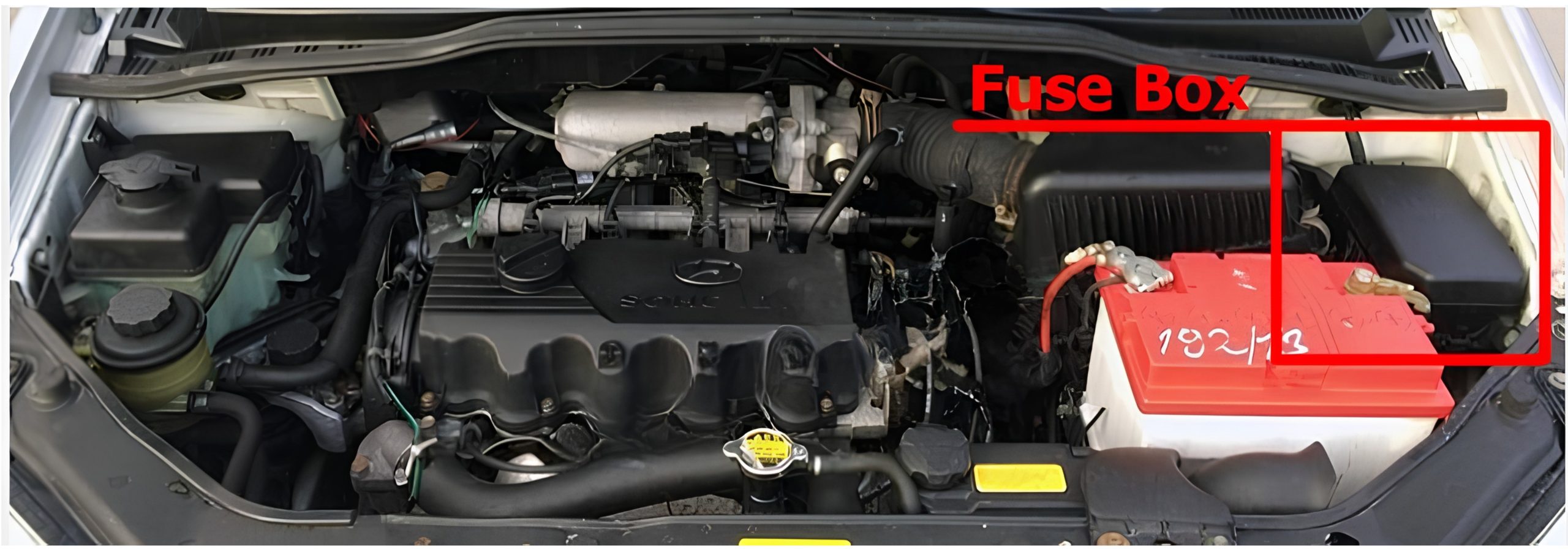 Hyundai Getz (2005 - 2011) Engine Compartment Fuse Box Location