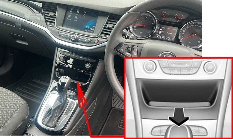 Holden Astra BK (2017 - 2020) Passenger Compartment Fuse Box Location
