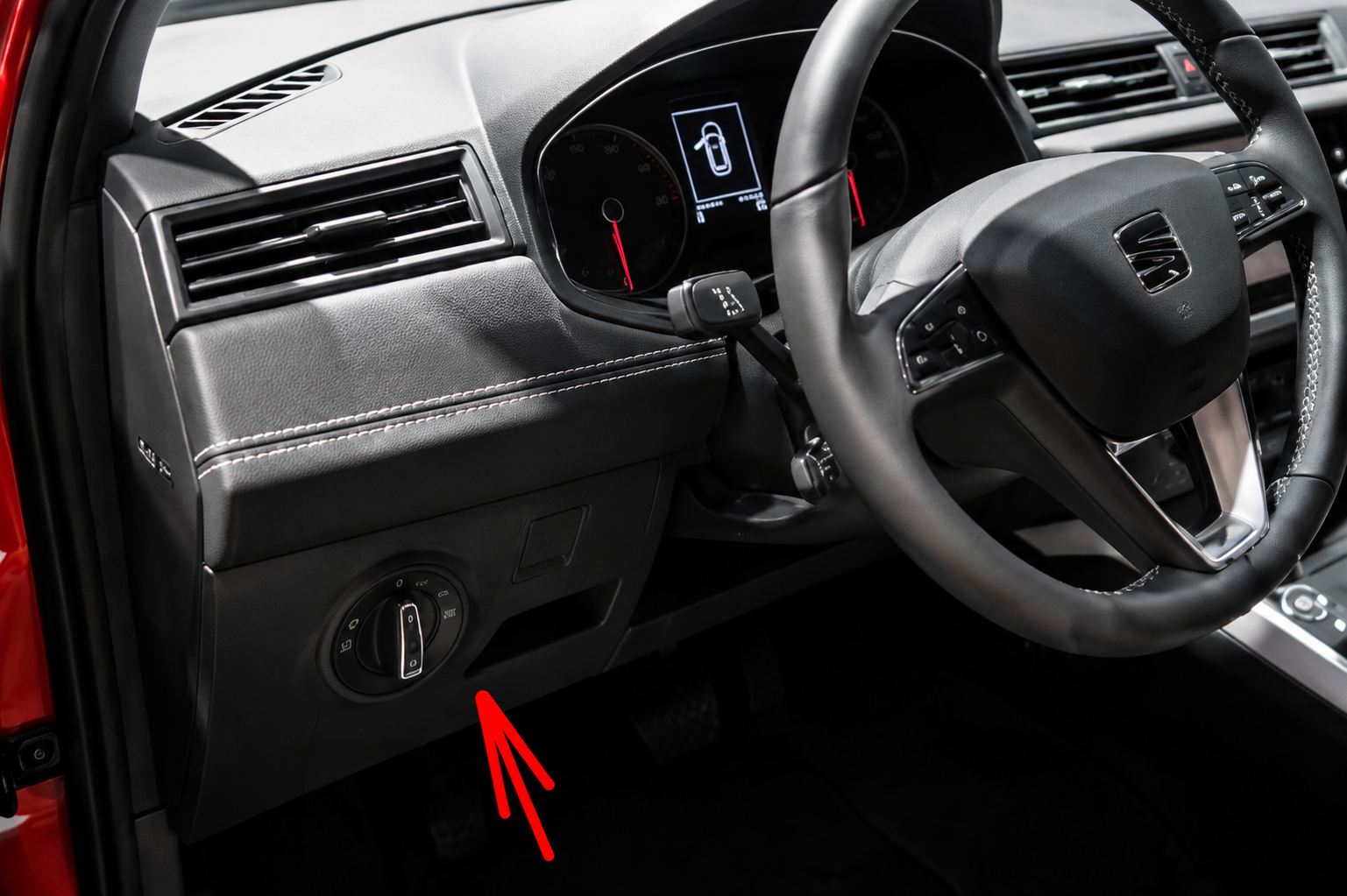 SEAT Arona (2017 - 2026) Passenger Compartment Fuse Box Location Fig 1