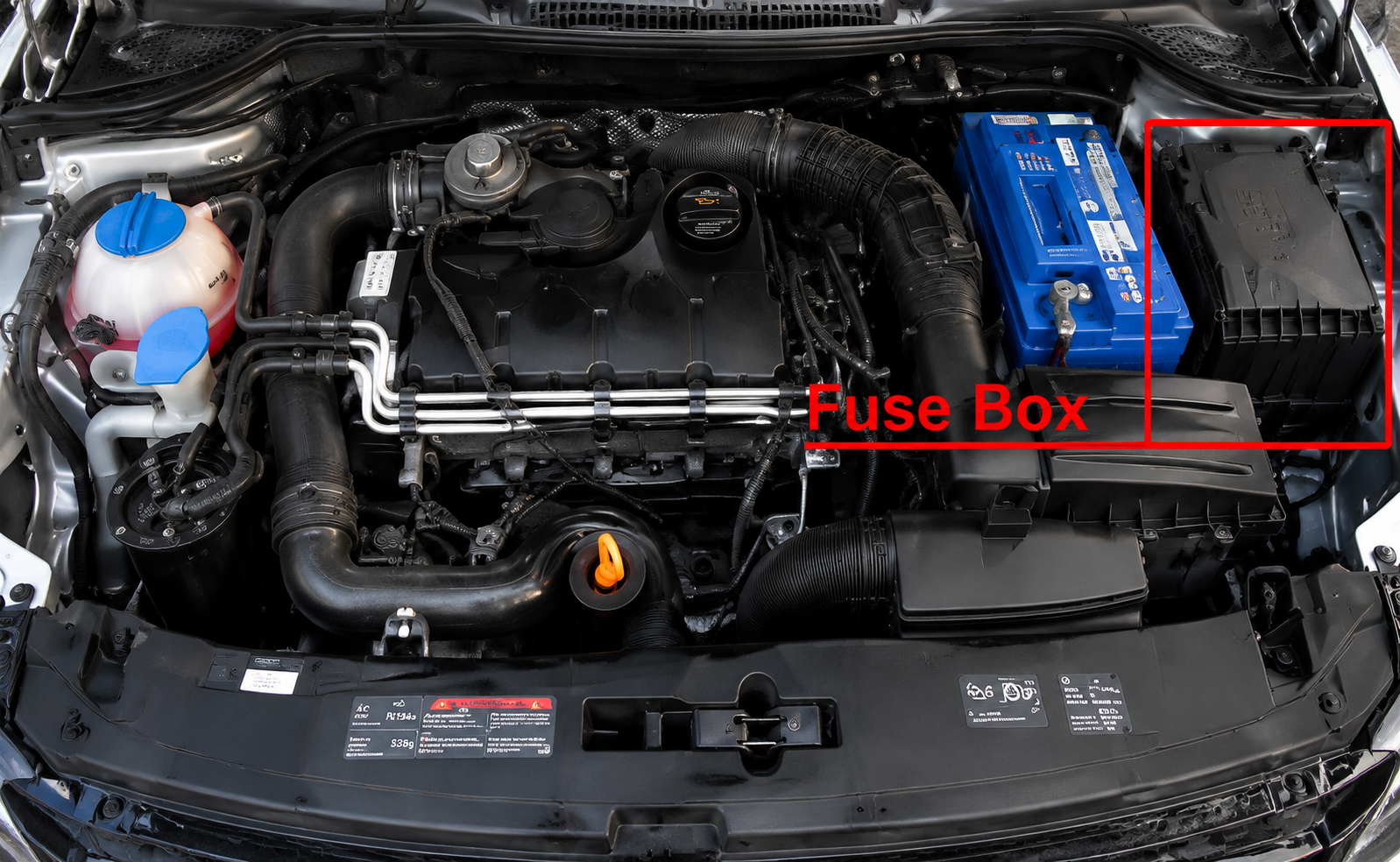 SEAT Toledo (2005 - 2008) Engine Compartment Fuse Box Location Fig 1