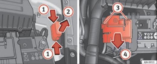 SEAT Toledo (2012 - 2015) Engine Compartment Fuse Box Location Fig 3